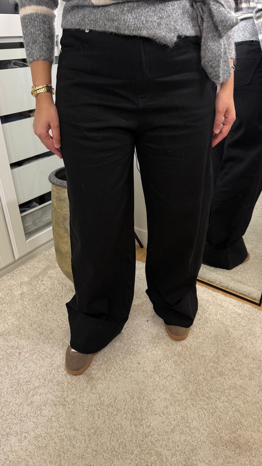 Jean Amara - Retroussé Noir